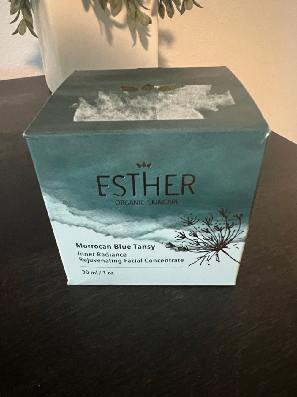 Esther Organic Skincare Moroccan Blue Tansy Facial Concentrate - Teal & White